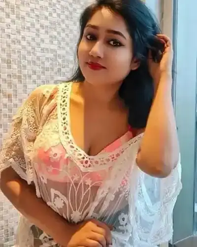 Escort Veraval